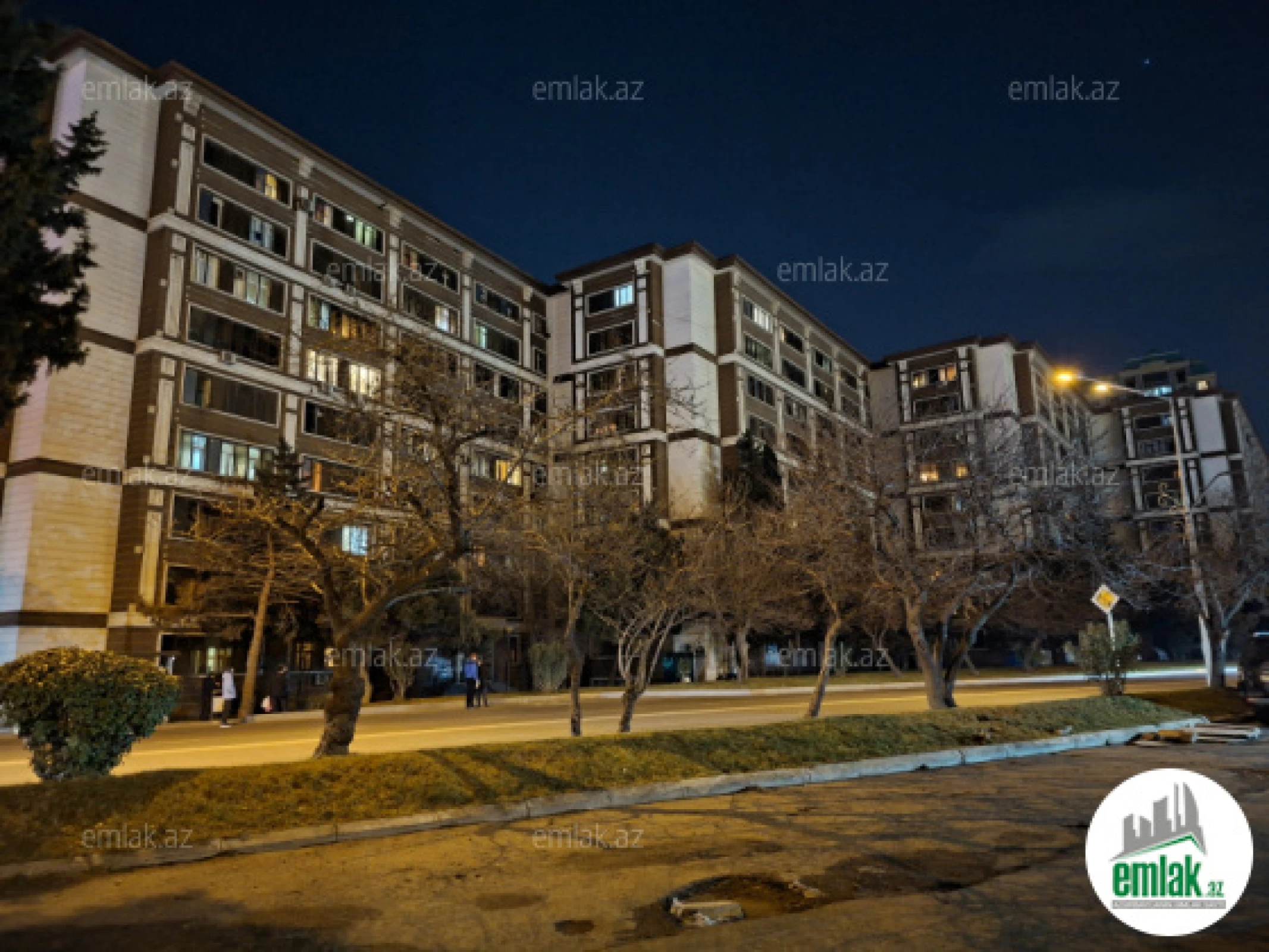 Satılır 3 otaqlı köhnə tikili 90 m²