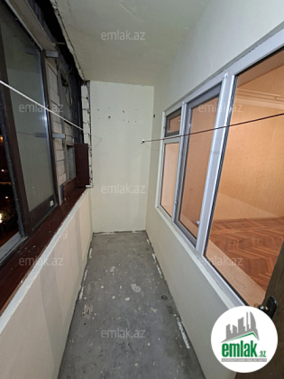 Satılır 3 otaqlı köhnə tikili 90 m²