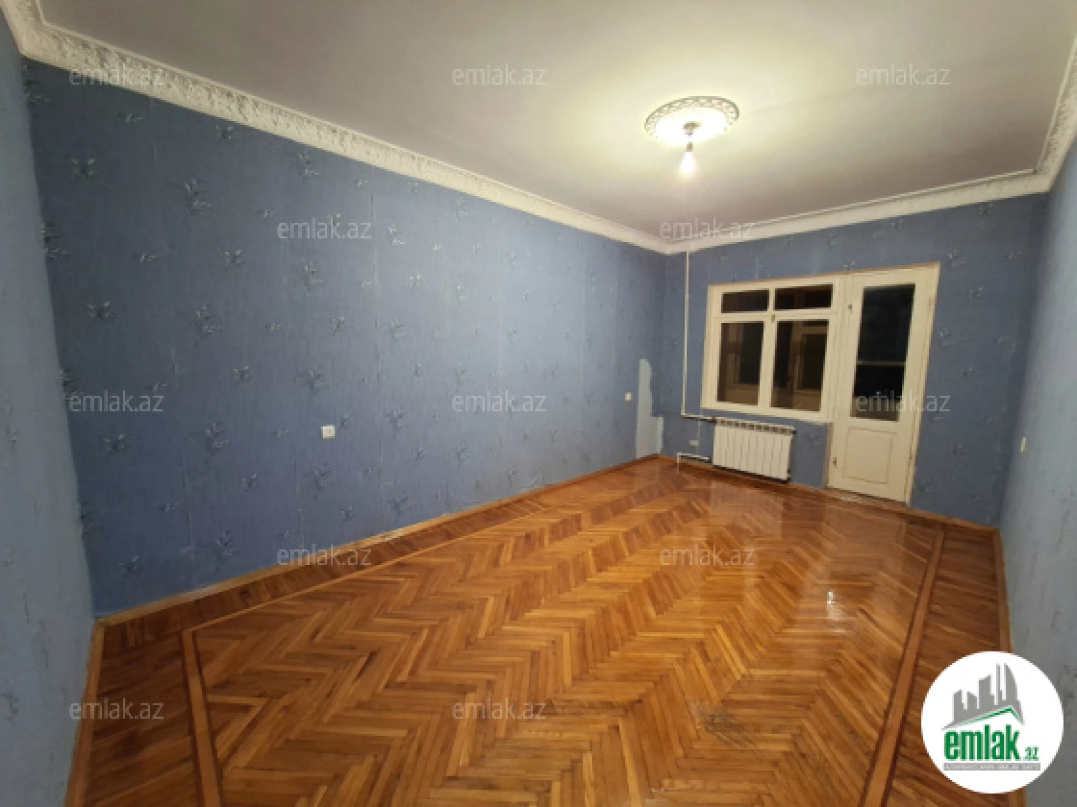 Satılır 3 otaqlı köhnə tikili 90 m²