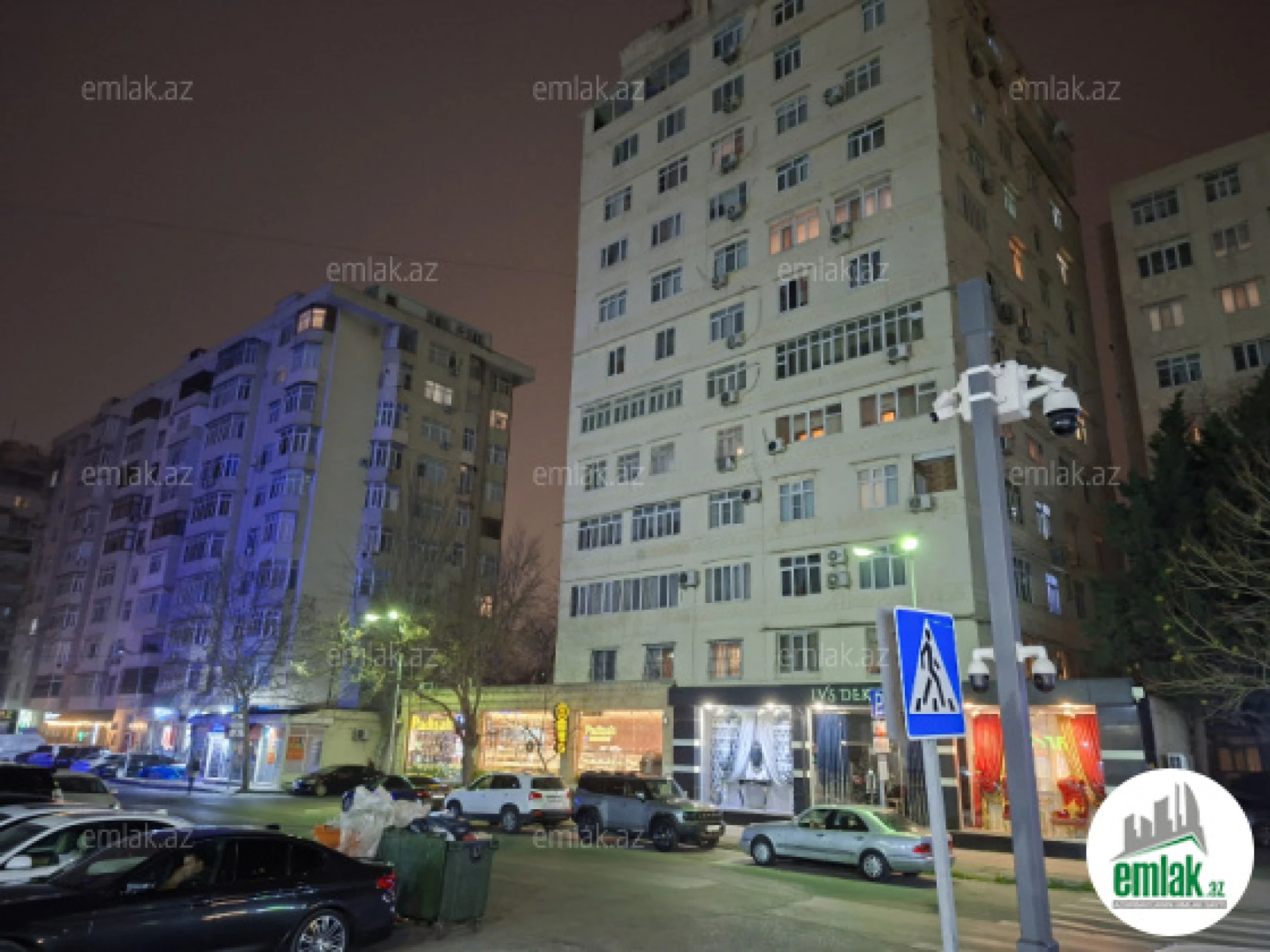 Satılır 3 otaqlı köhnə tikili 90 m²