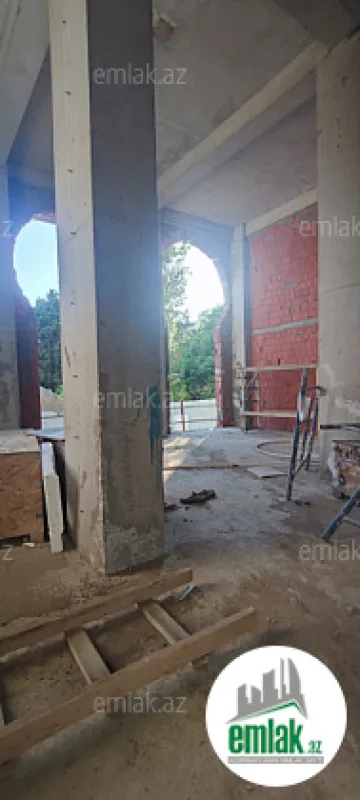 Satılır 3 otaqlı obyekt 155.67 m²