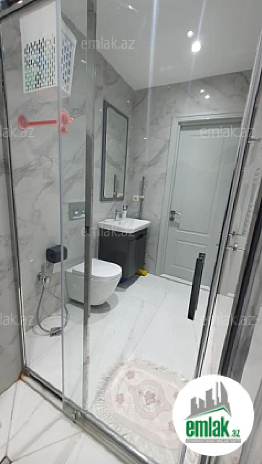 Satılır 3 otaqlı yeni tikili 80 m²