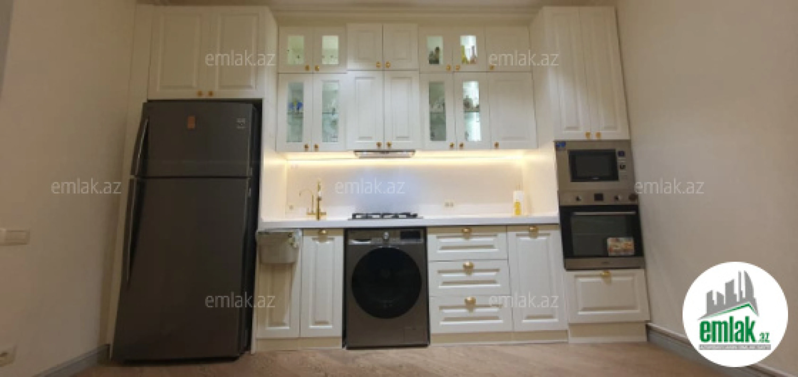 Satılır 3 otaqlı yeni tikili 80 m²