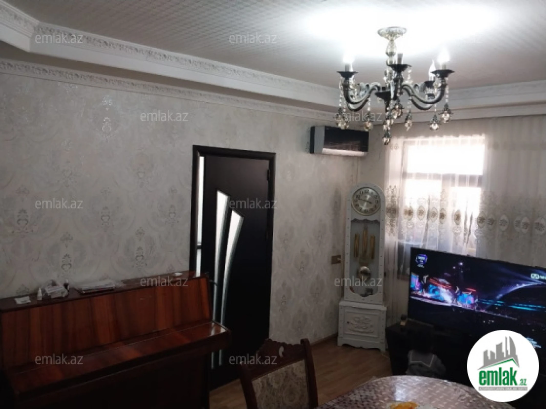 Satılır 3 otaqlı köhnə tikili 75 m²