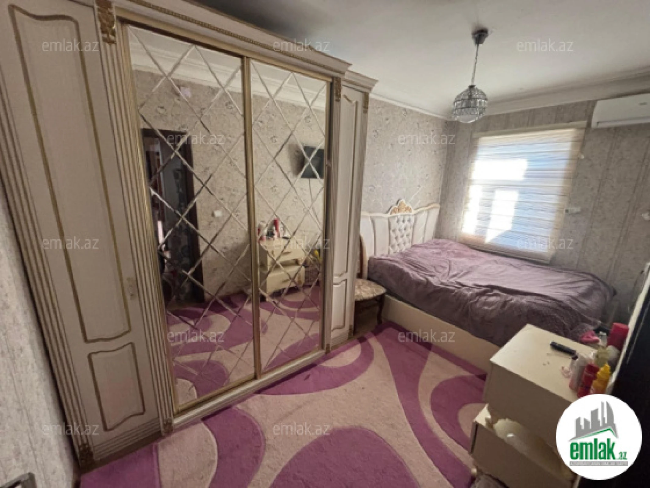 Satılır 3 otaqlı köhnə tikili 75 m²