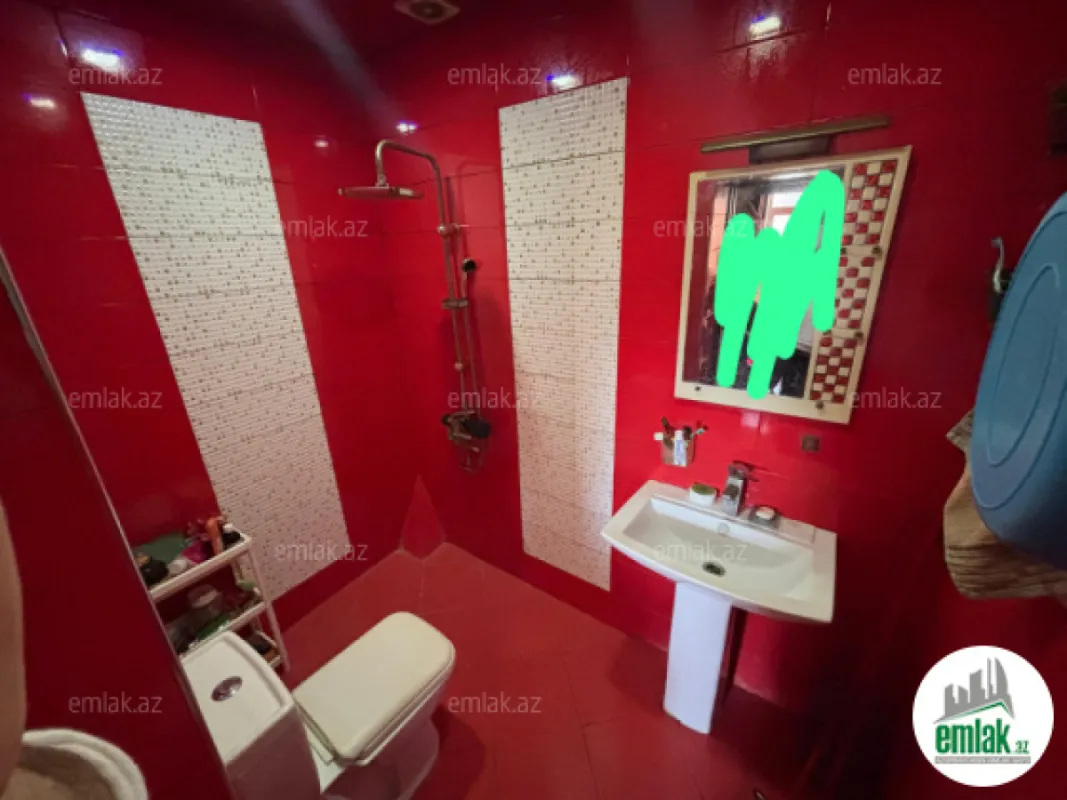 Satılır 3 otaqlı köhnə tikili 75 m²