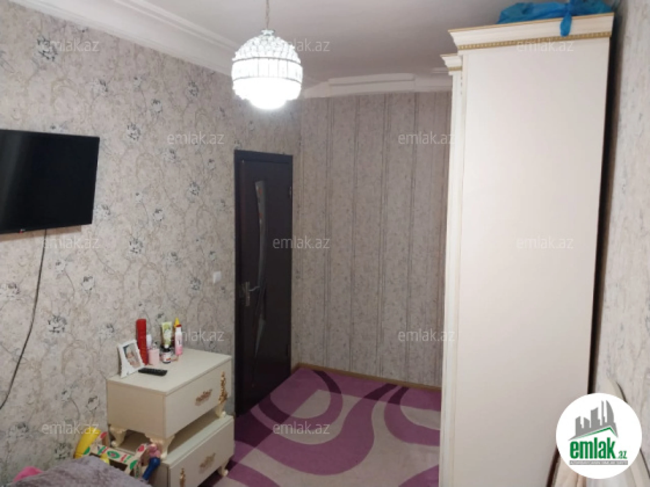 Satılır 3 otaqlı köhnə tikili 75 m²