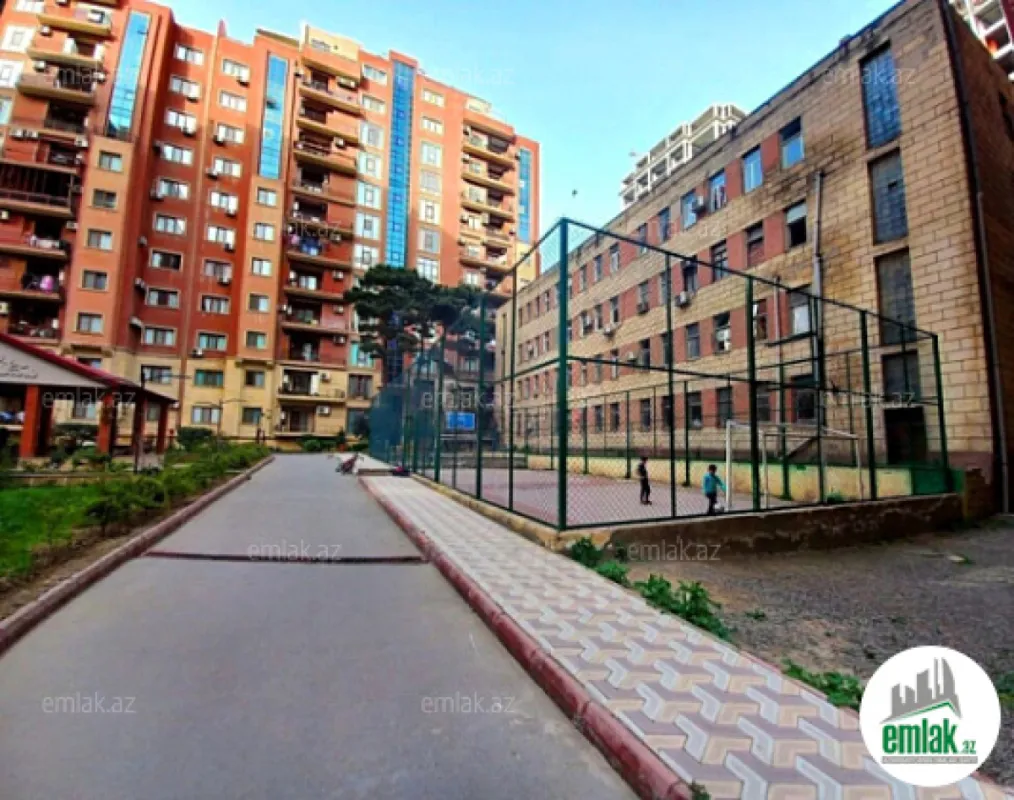Satılır 4 otaqlı yeni tikili 183 m²
