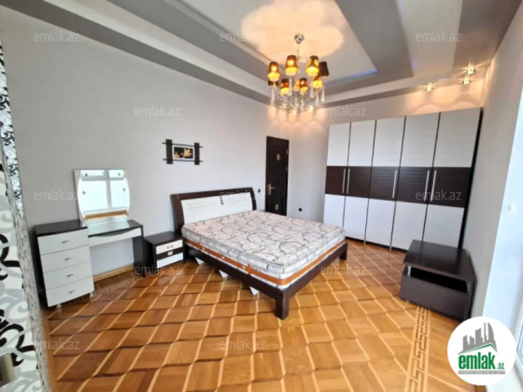 Satılır 4 otaqlı yeni tikili 183 m²