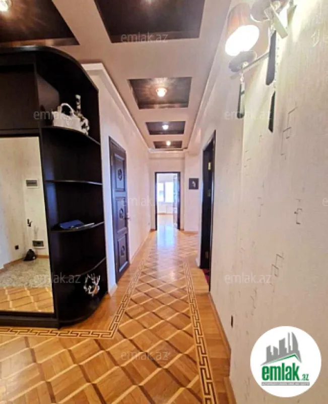 Satılır 4 otaqlı yeni tikili 183 m²