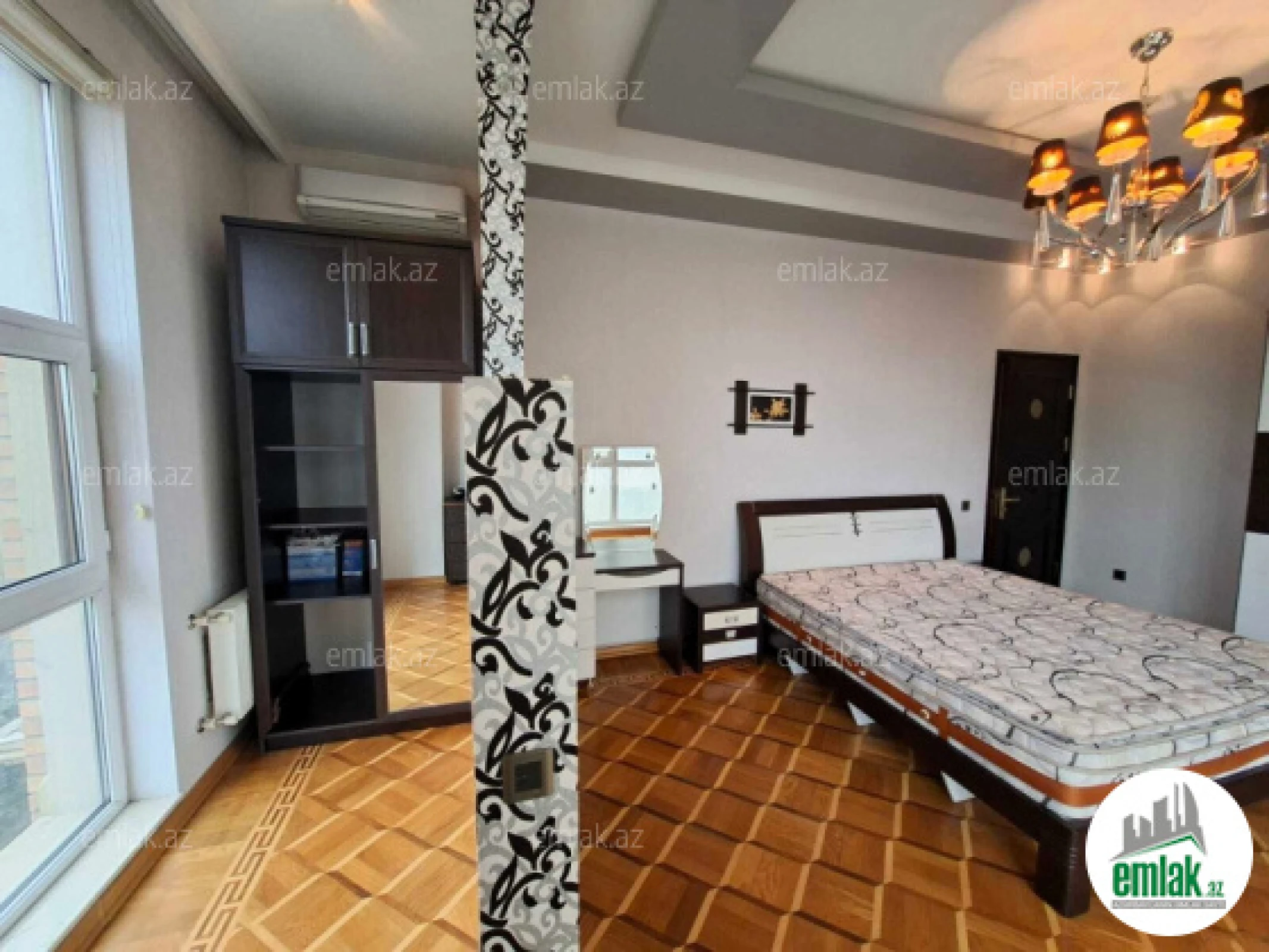 Satılır 4 otaqlı yeni tikili 183 m²