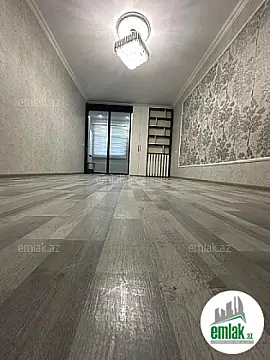 Satılır 2 otaqlı köhnə tikili 45 m²
