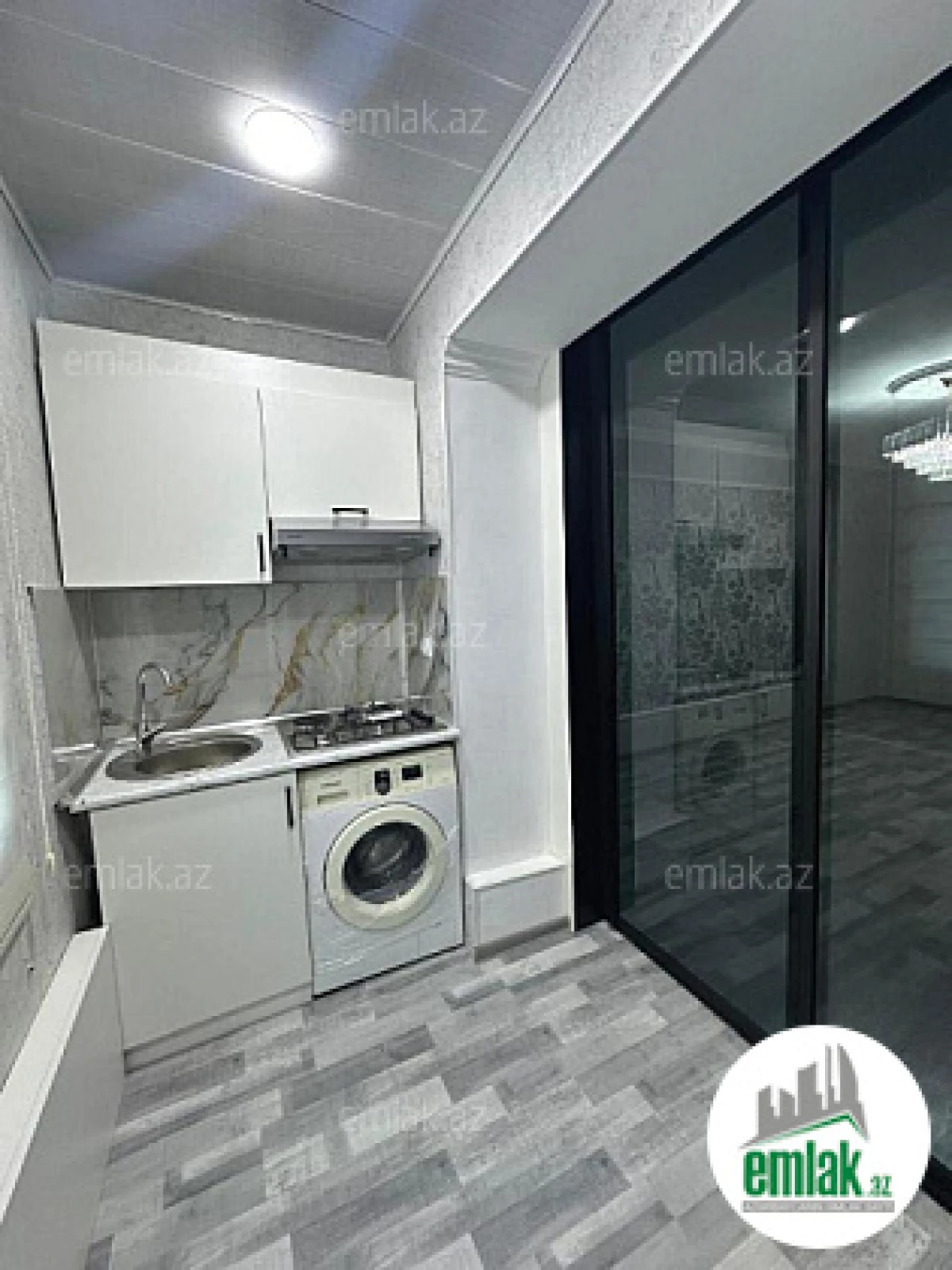 Satılır 2 otaqlı köhnə tikili 45 m²