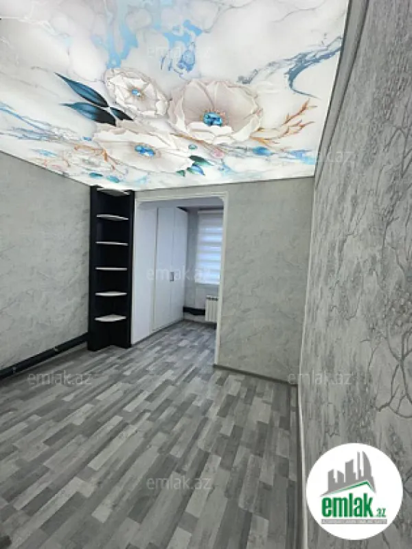 Satılır 2 otaqlı köhnə tikili 45 m²