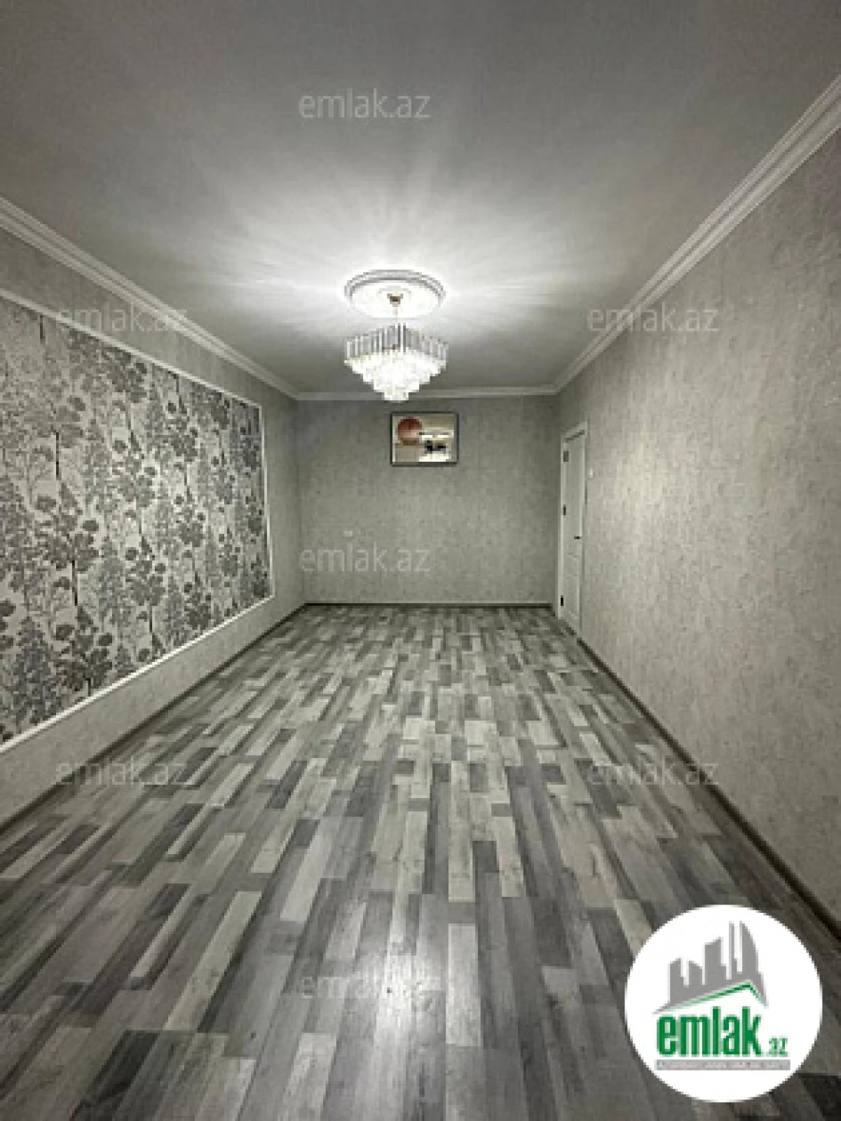 Satılır 2 otaqlı köhnə tikili 45 m²