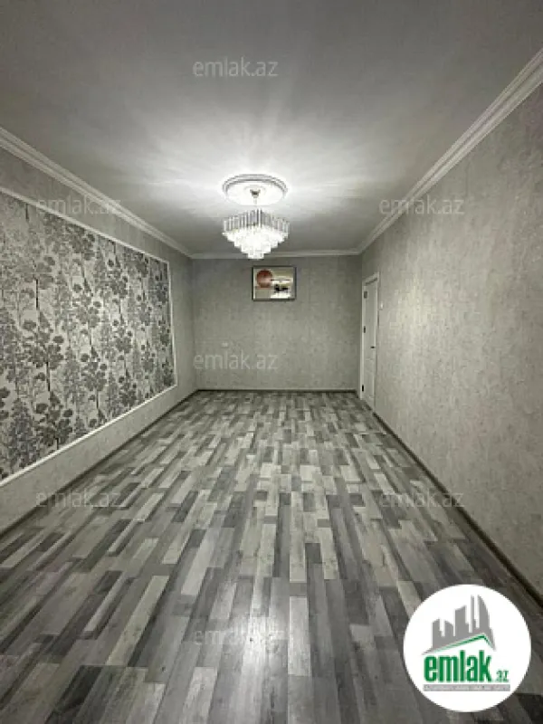 Satılır 2 otaqlı köhnə tikili 45 m²