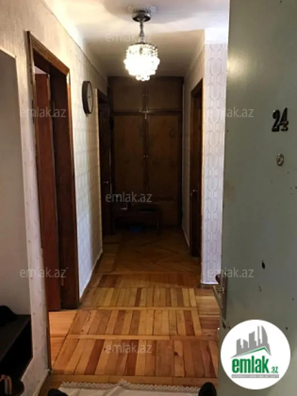 Satılır 3 otaqlı köhnə tikili 70 m²