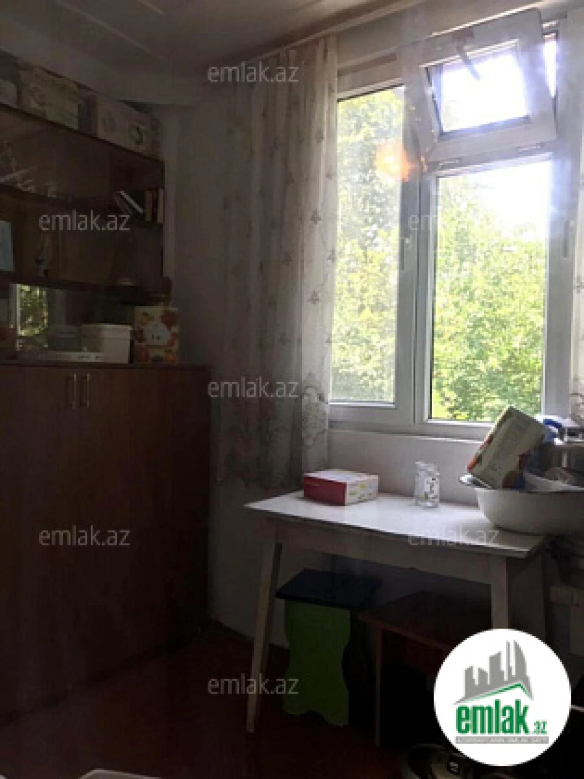 Satılır 3 otaqlı köhnə tikili 70 m²