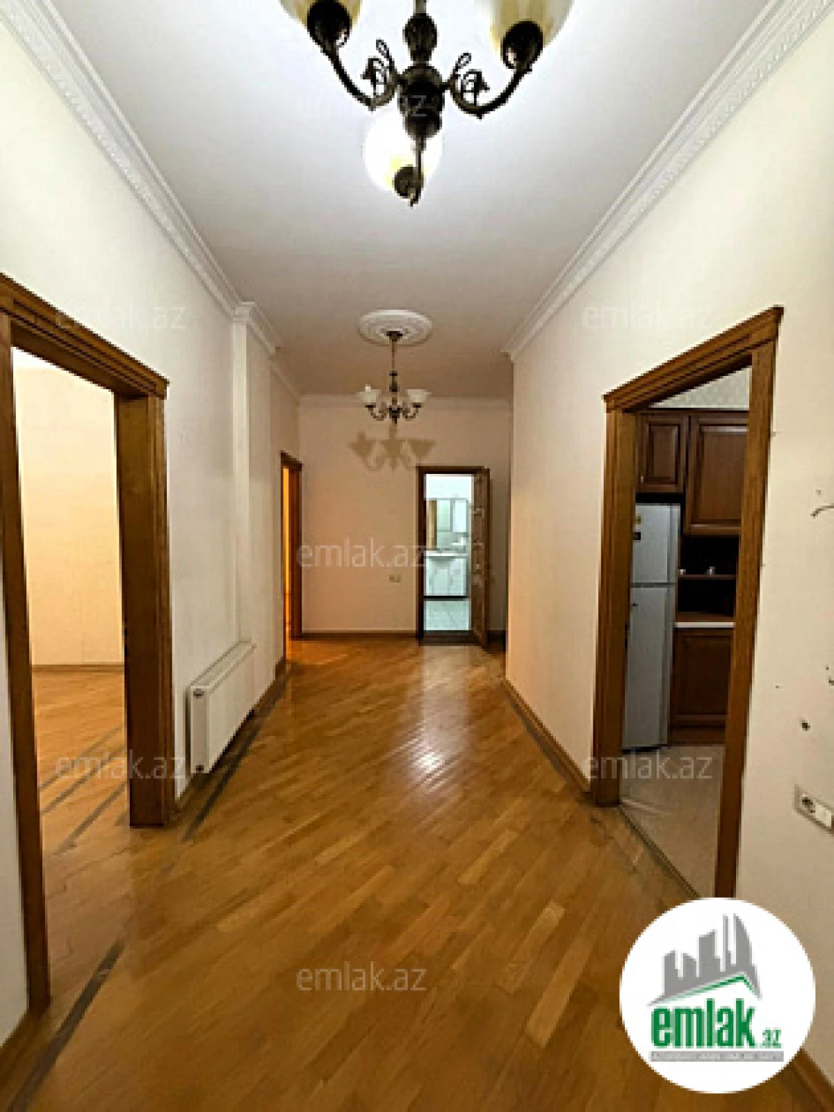Satılır 4 otaqlı yeni tikili 175 m²