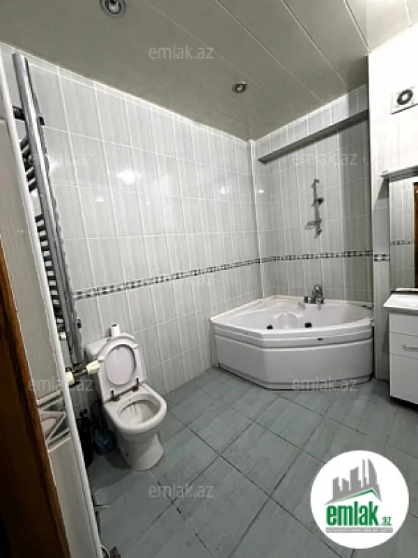 Satılır 4 otaqlı yeni tikili 175 m²