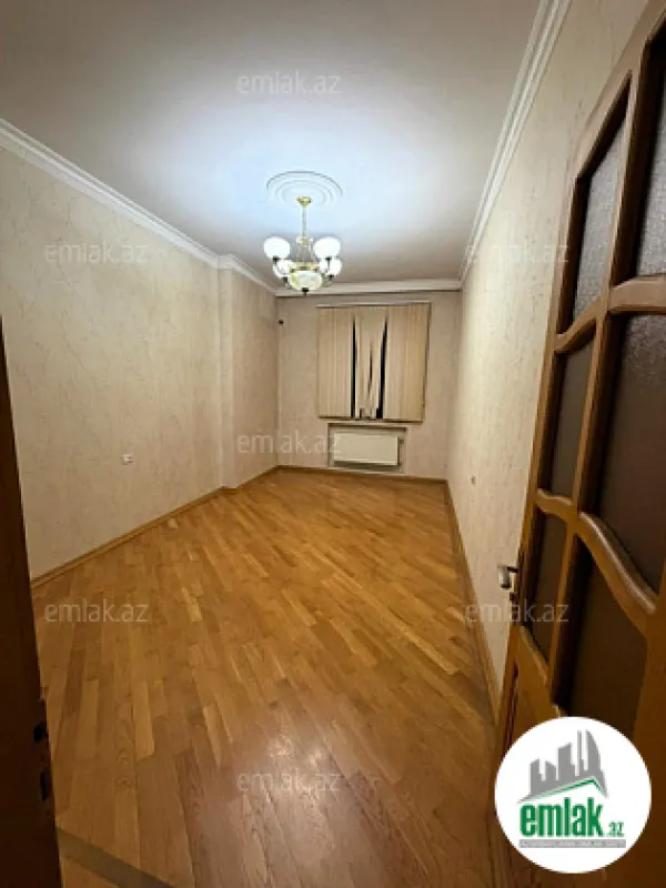 Satılır 4 otaqlı yeni tikili 175 m²