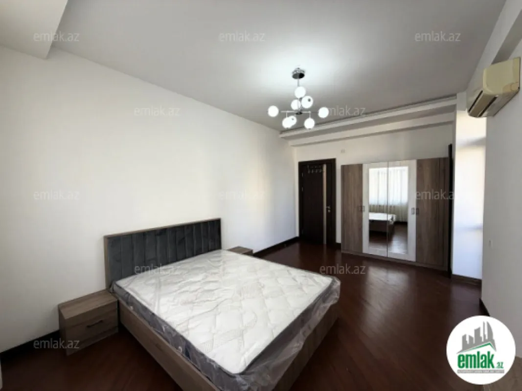 Satılır 3 otaqlı yeni tikili 136 m²