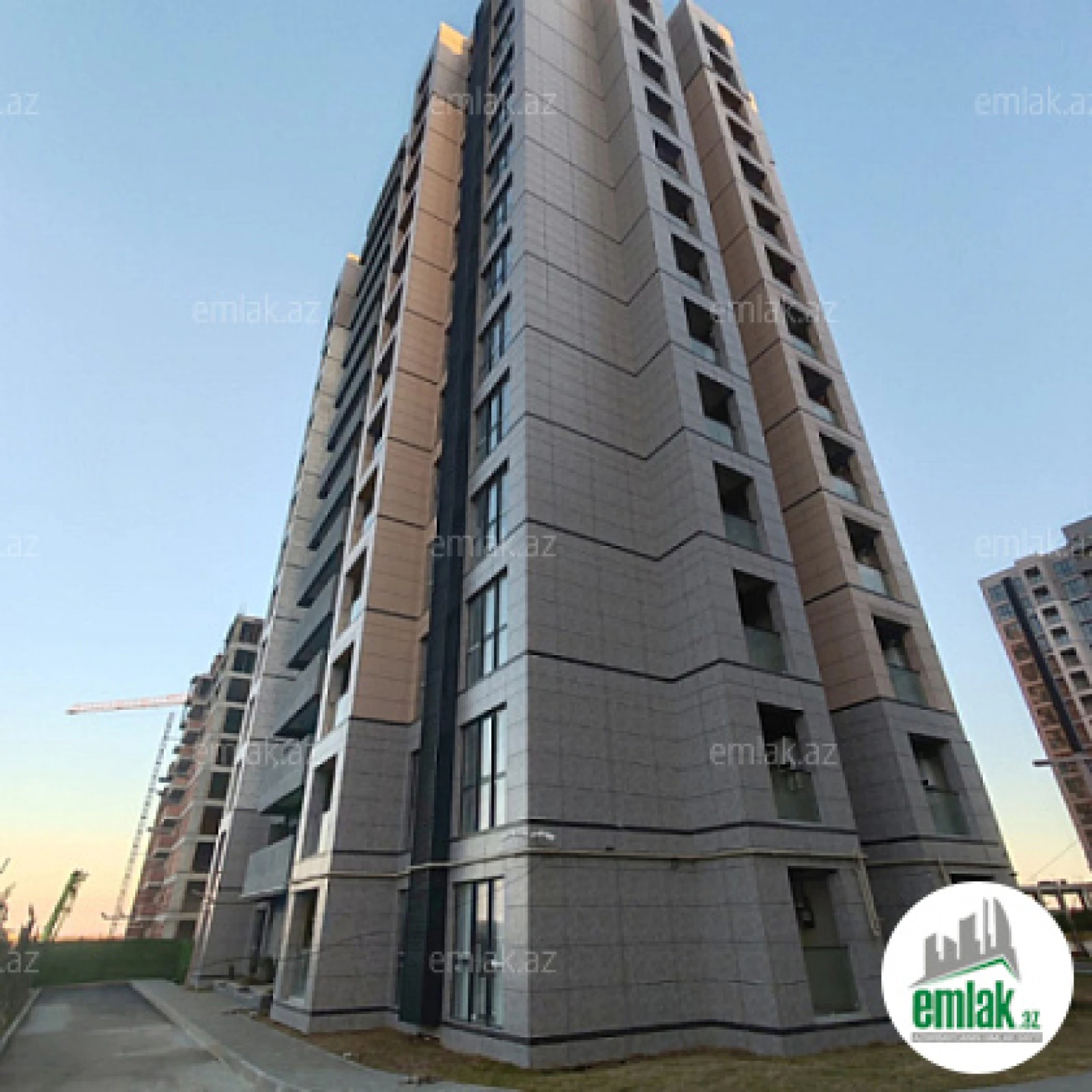Satılır 2 otaqlı yeni tikili 65 m²