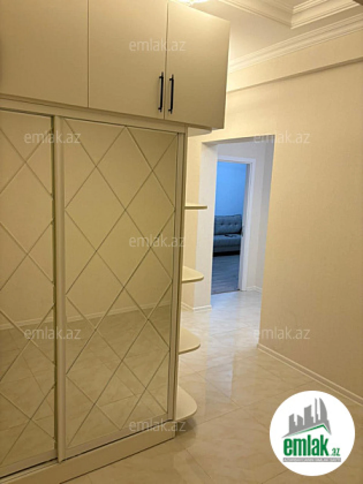 Satılır 2 otaqlı yeni tikili 91 m²