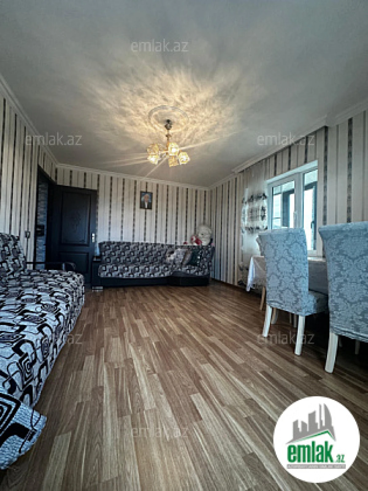 Satılır 2 otaqlı köhnə tikili 50 m²