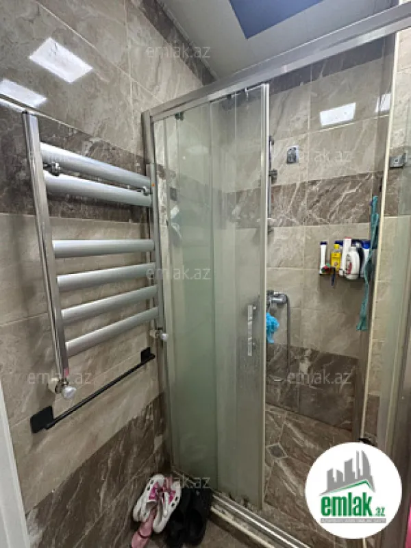 Satılır 3 otaqlı yeni tikili 95 m²