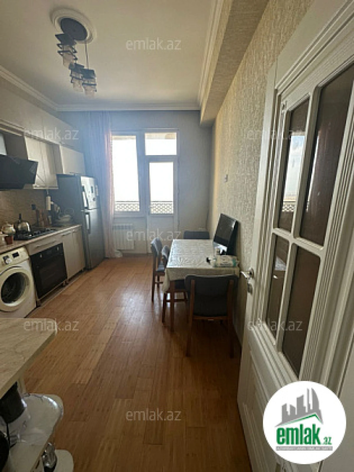 Satılır 3 otaqlı yeni tikili 95 m²