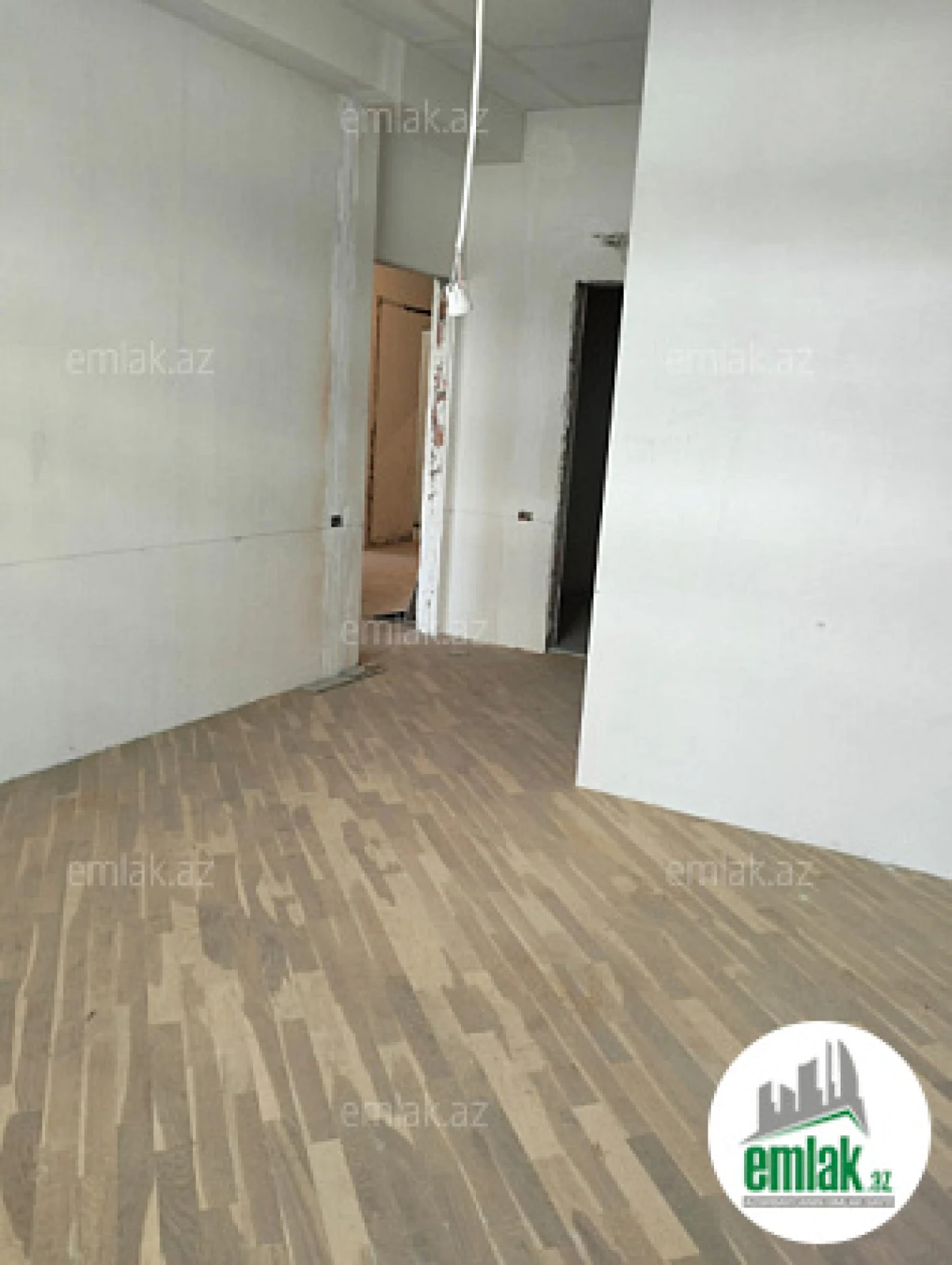 Satılır 3 otaqlı yeni tikili 129 m²