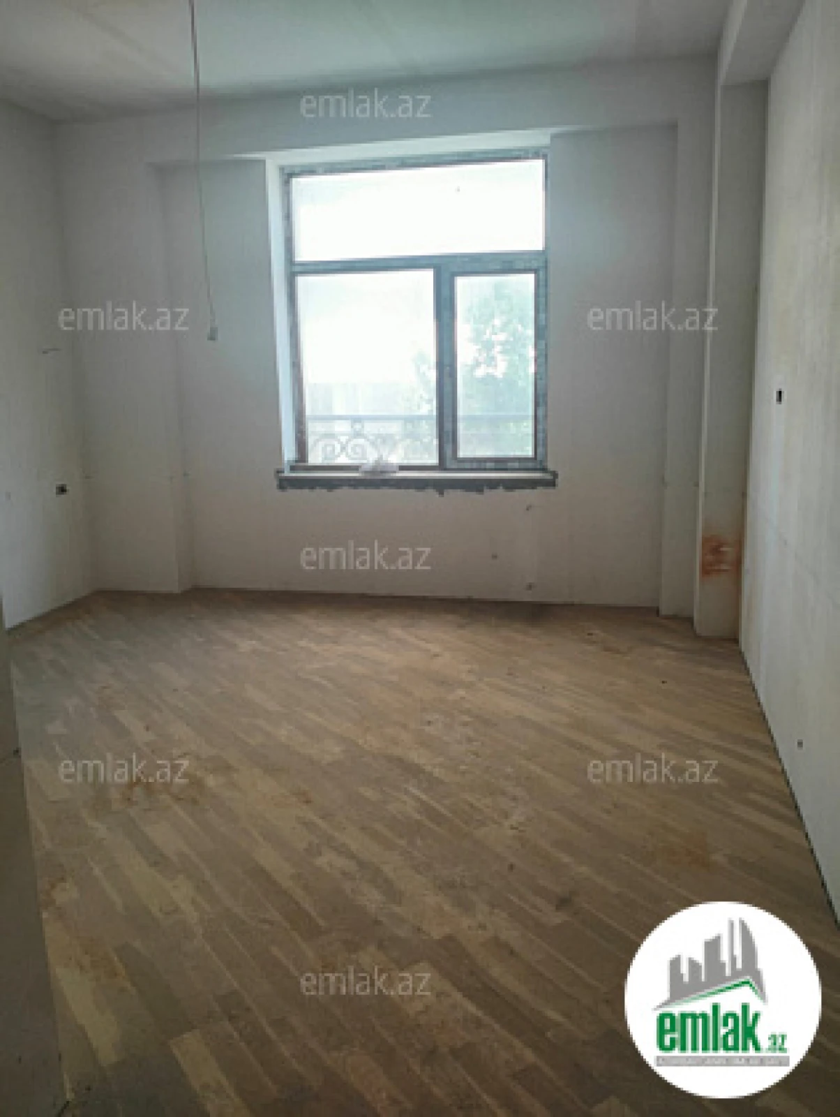 Satılır 3 otaqlı yeni tikili 129 m²