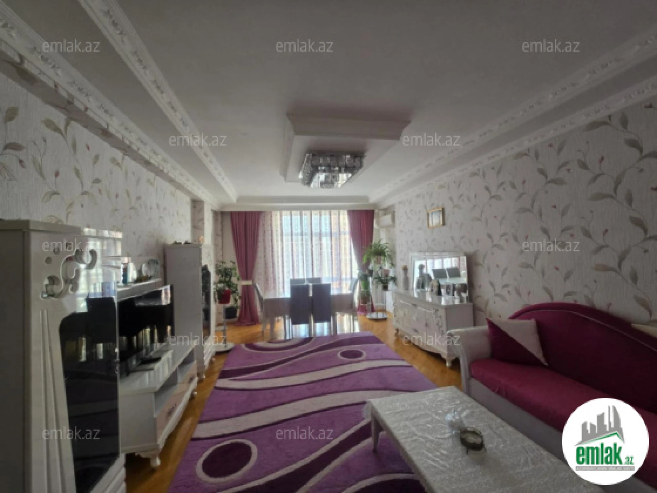 Satılır 3 otaqlı yeni tikili 130 m²