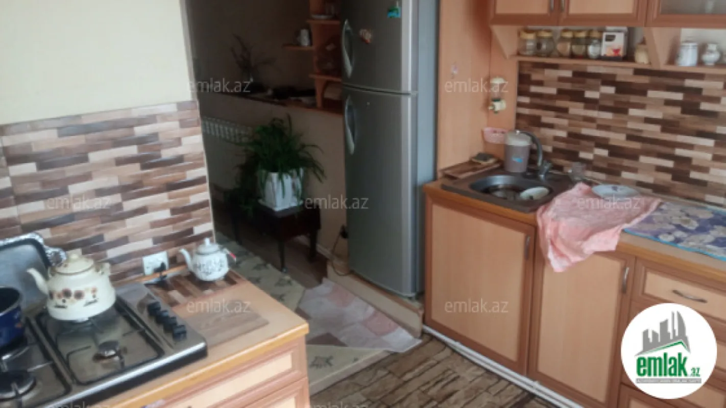 Satılır 3 otaqlı həyət evi 70 m²