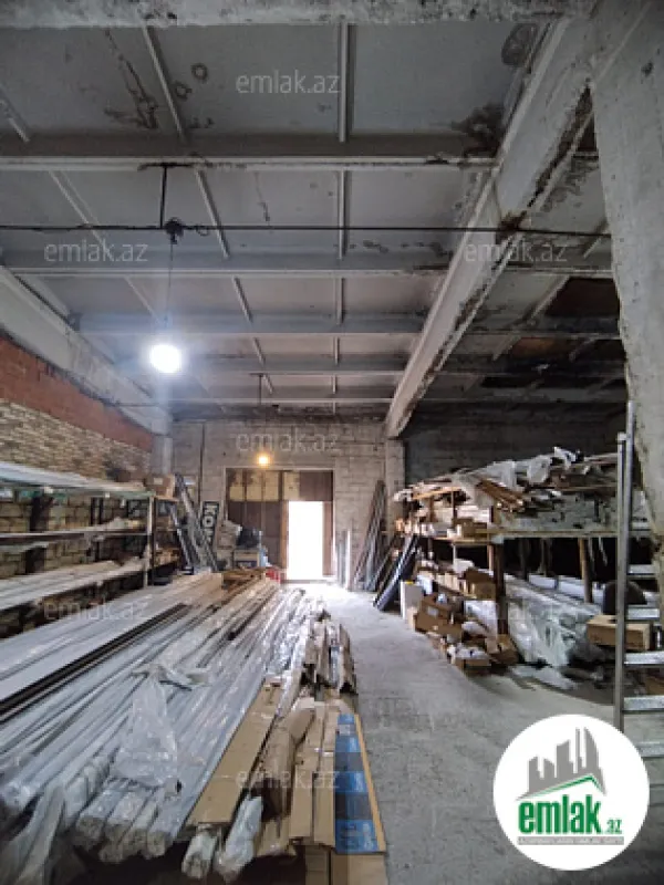 Satılır 5 otaqlı obyekt 3300 m²
