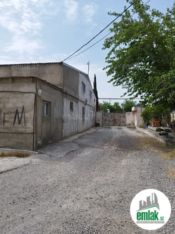 Satılır 5 otaqlı obyekt 3300 m²