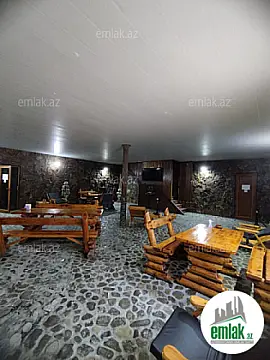 Satılır 5 otaqlı obyekt 3300 m²