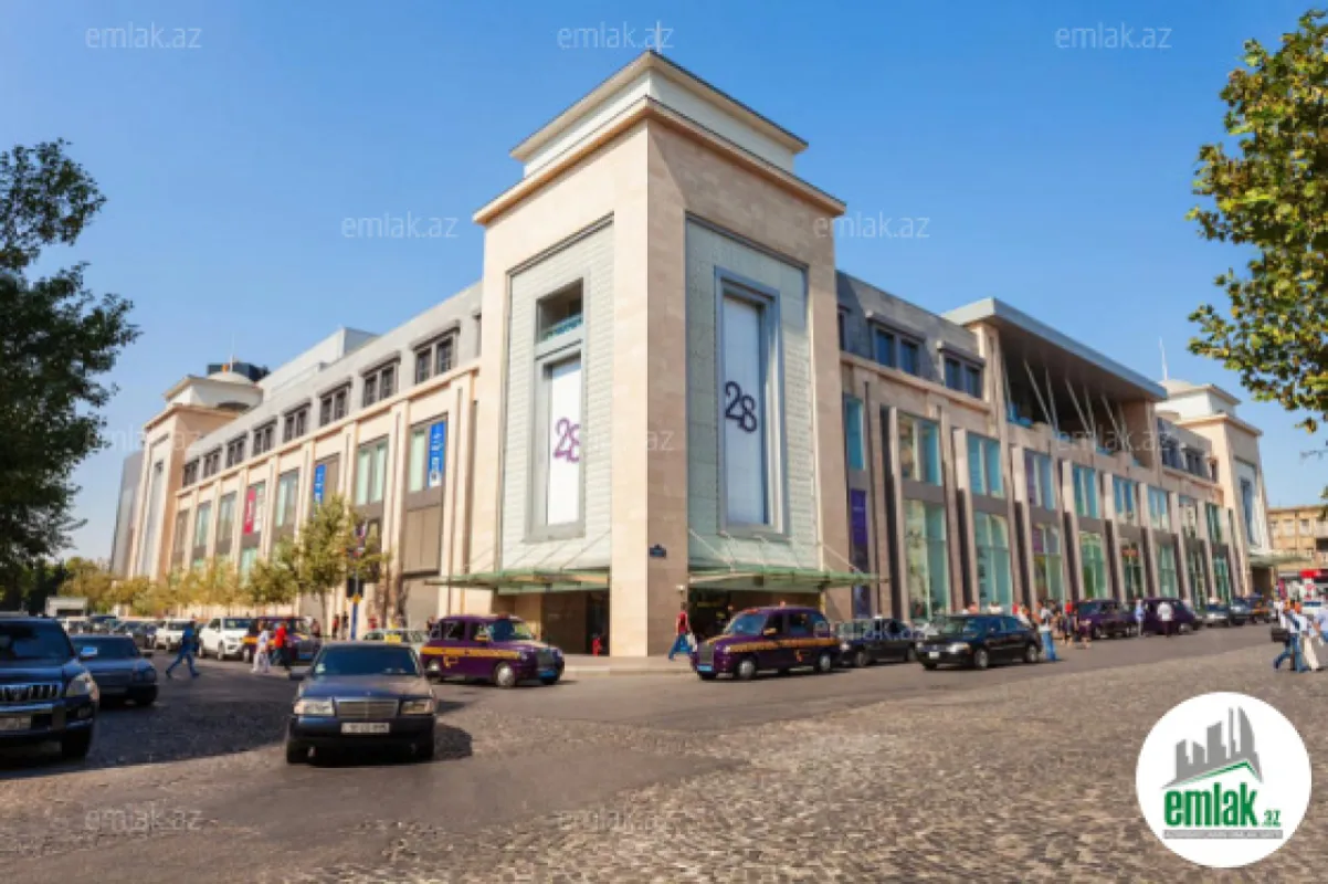 Satılır 2 otaqlı köhnə tikili 55 m²