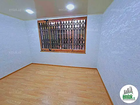Satılır 4 otaqlı köhnə tikili 80 m²