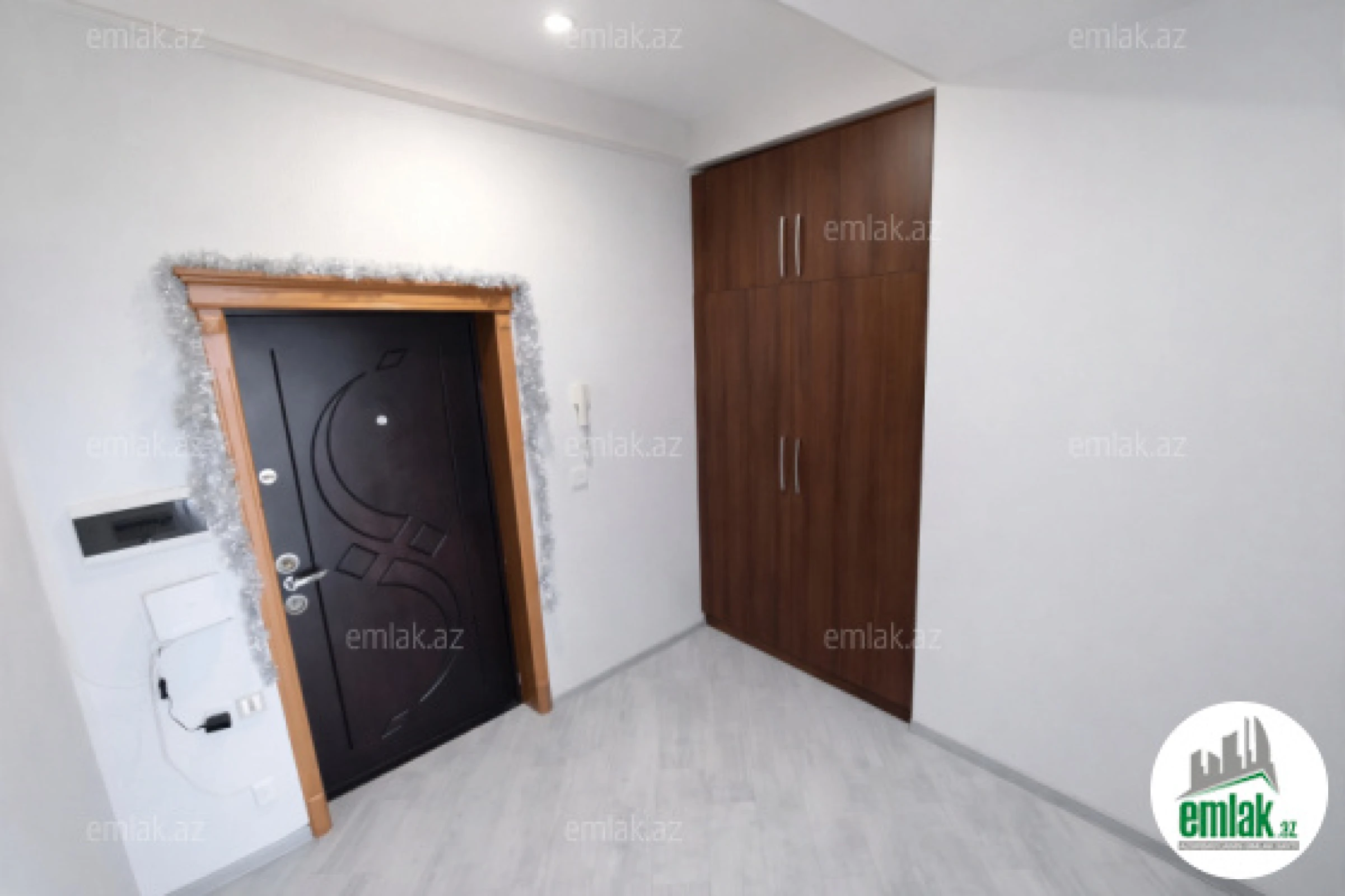 Satılır 1 otaqlı yeni tikili 55 m²