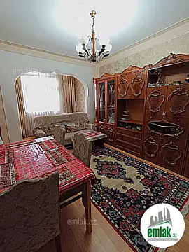 Satılır 3 otaqlı köhnə tikili 75 m² — Bakı, 8-ci kilometr 3 otaq 75.00 m²