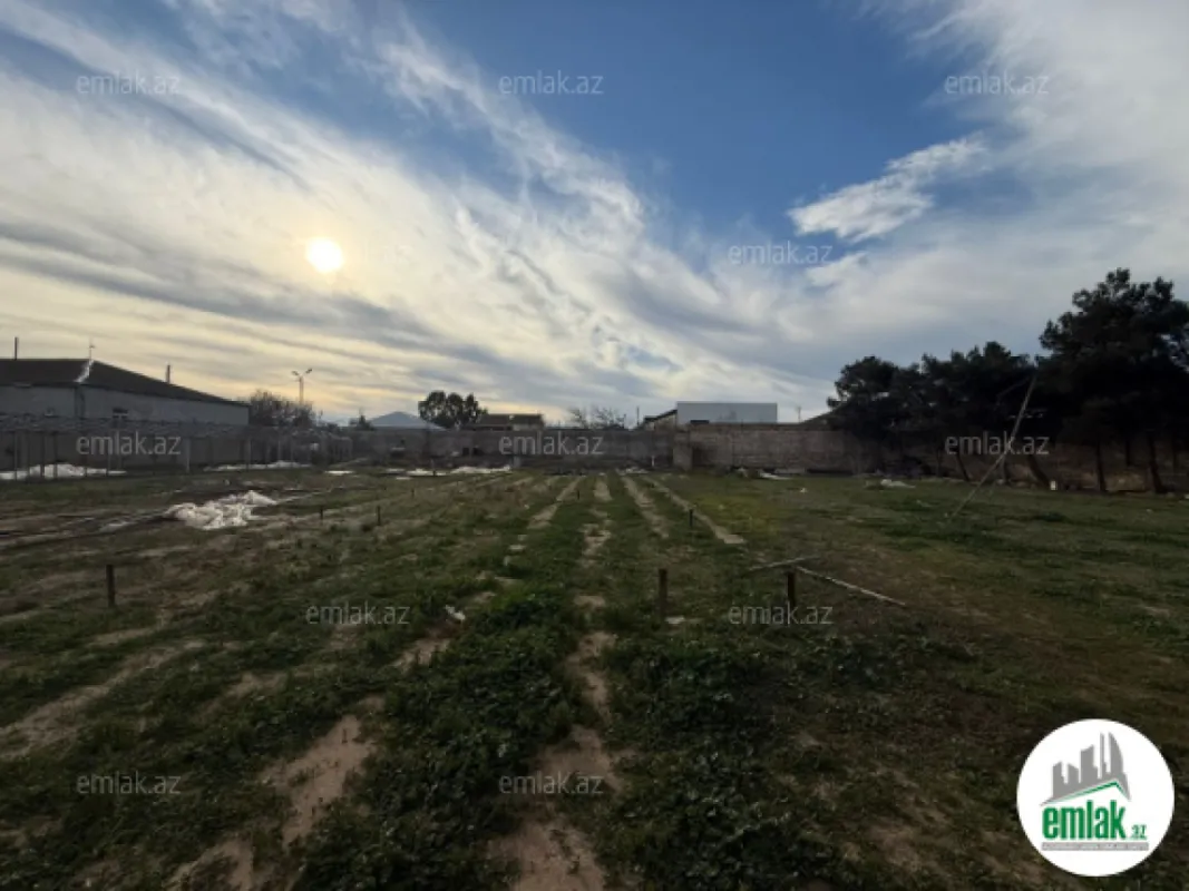 Satılır torpaq sahəsi 28 m²