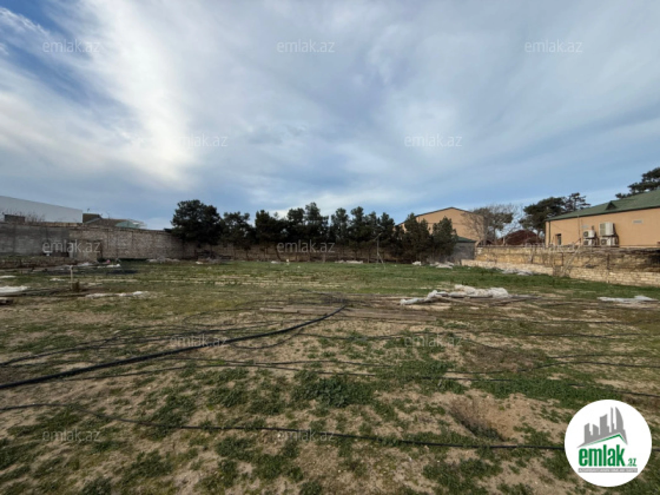 Satılır torpaq sahəsi 28 m²