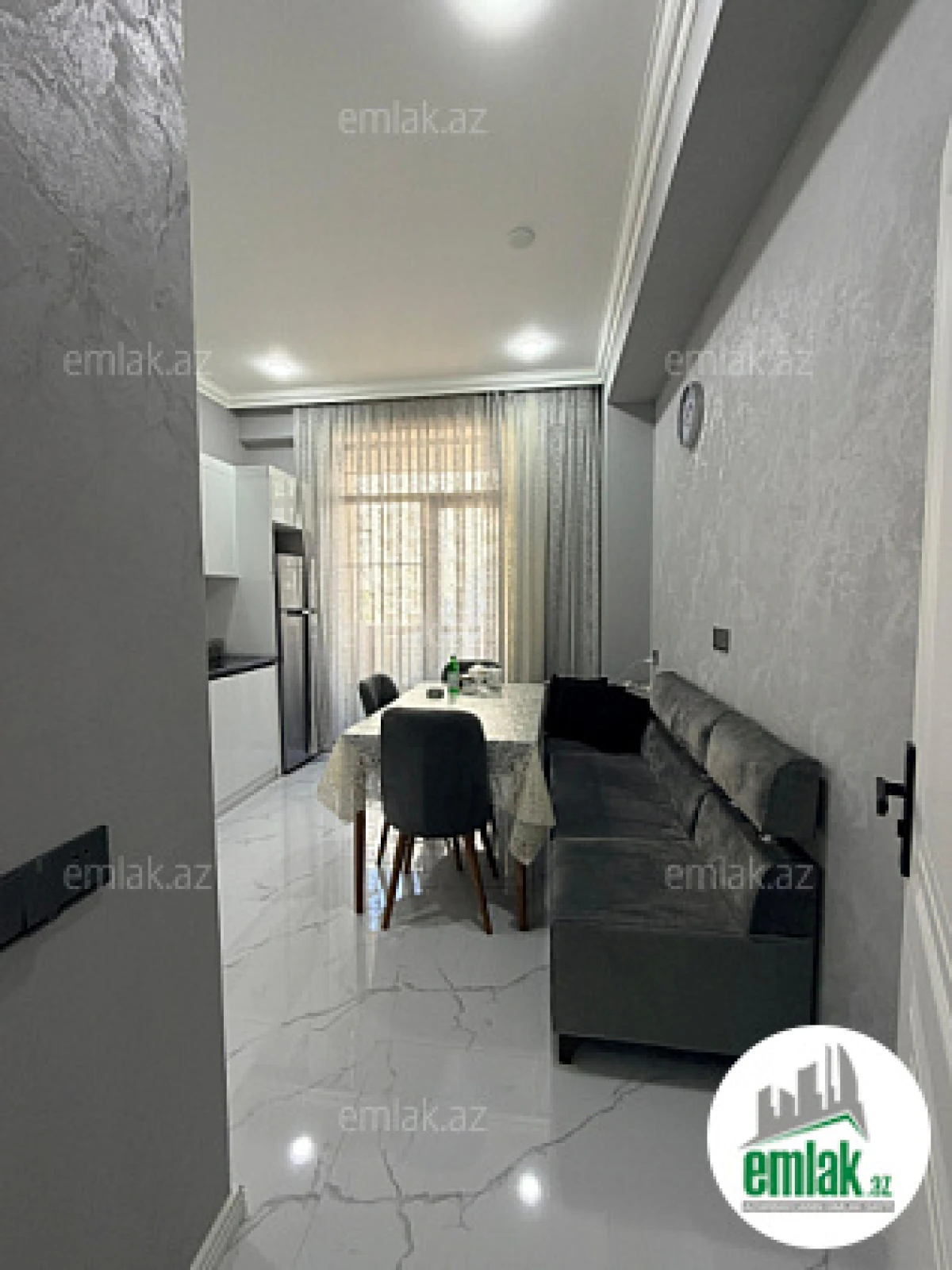 Satılır 2 otaqlı yeni tikili 67 m²