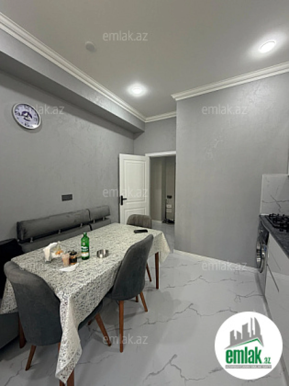 Satılır 2 otaqlı yeni tikili 67 m²