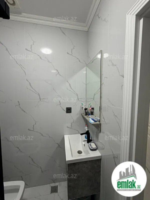 Satılır 2 otaqlı yeni tikili 67 m²