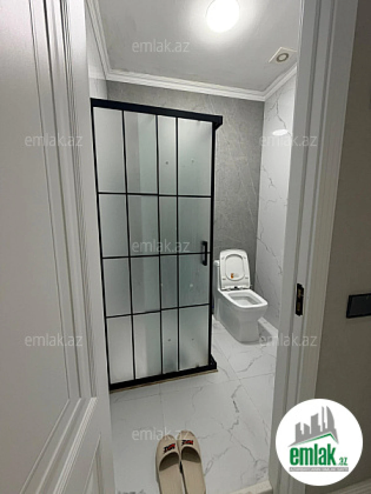 Satılır 2 otaqlı yeni tikili 67 m²