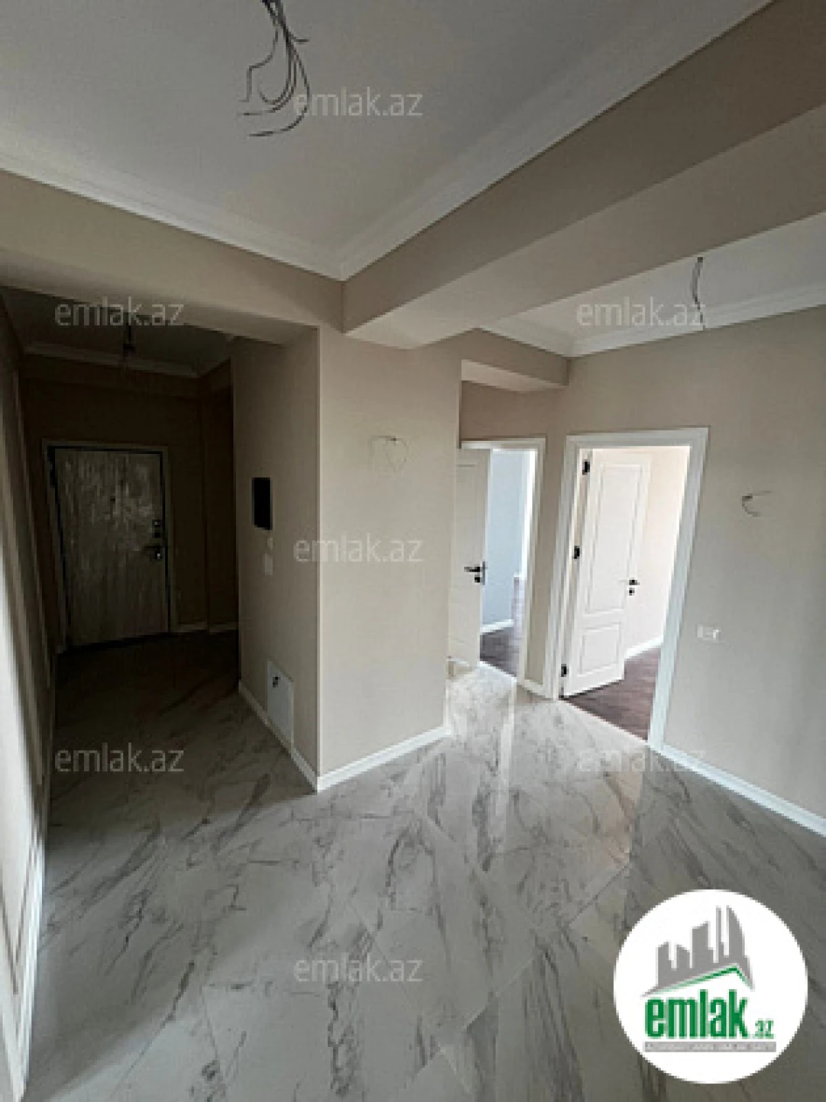 Satılır 4 otaqlı yeni tikili 121 m²