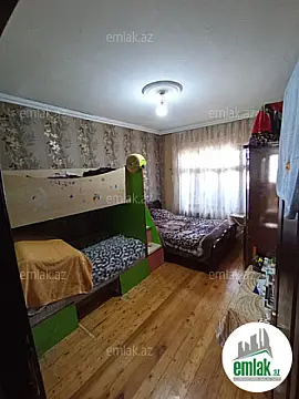 Satılır 3 otaqlı köhnə tikili 85 m²